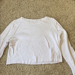 Long sleeve cropped white tee